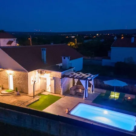 Villa Marcella فيلة *