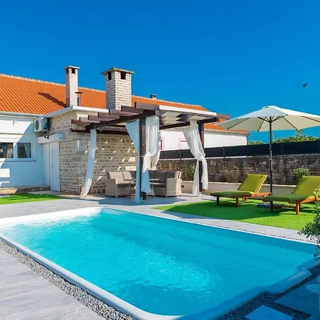 فيلة Villa Marcella Pridraga